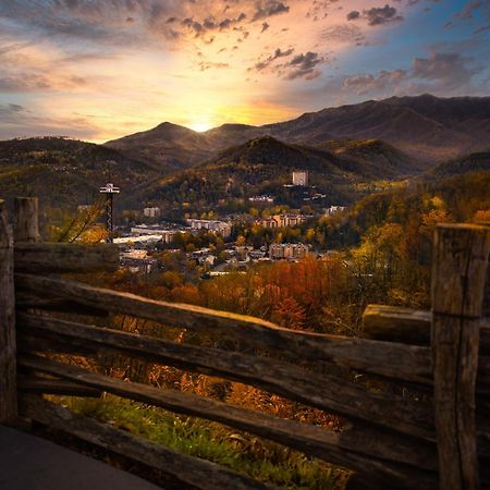 Breathtaking View, Hot Tub, 1089 Of Free Attraction Tickets For Each Paid Day, Dollywood And More! Sevierville Buitenkant foto