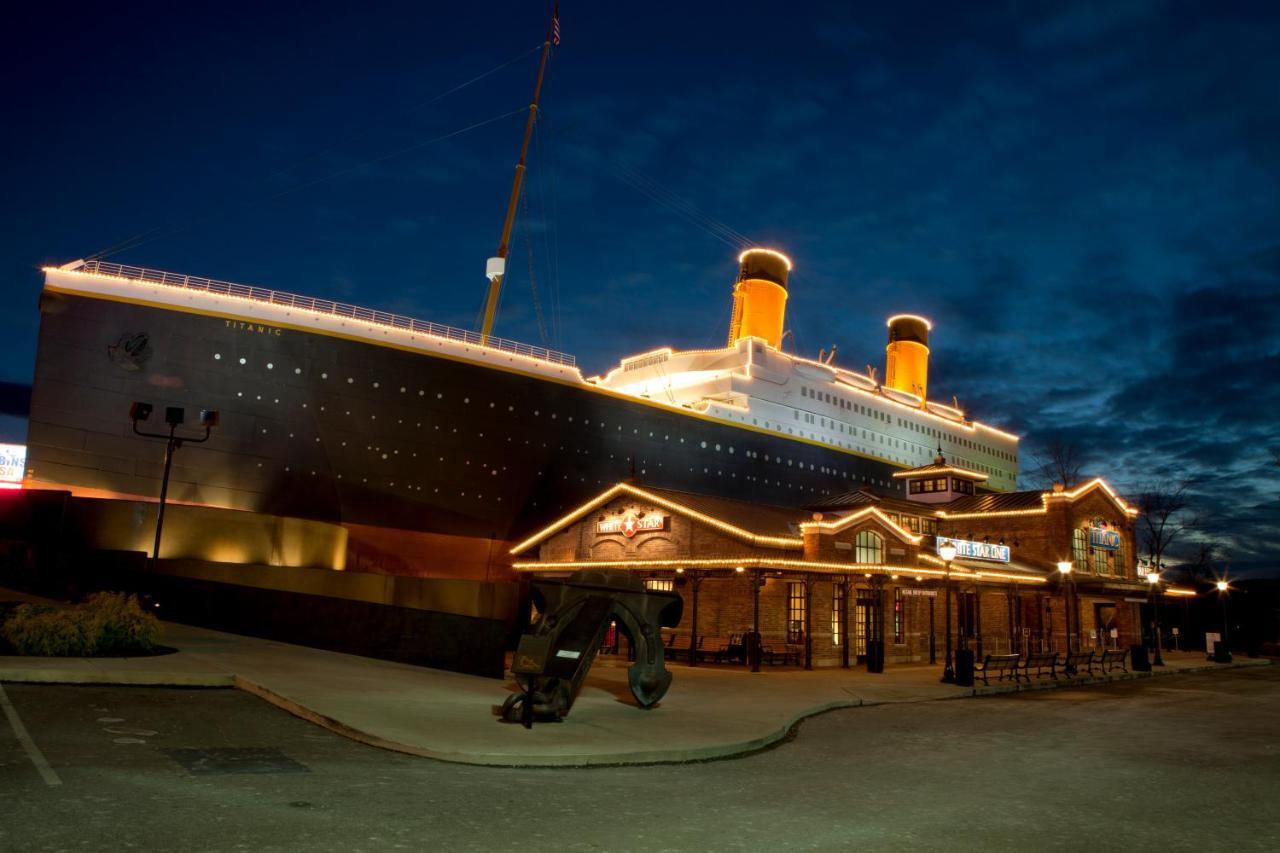 Breathtaking View, Hot Tub, 1089 Of Free Attraction Tickets For Each Paid Day, Dollywood And More! Sevierville Buitenkant foto